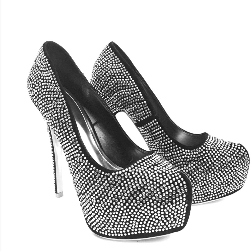 Rhinestone studded 5.5” tall black pumps size 9